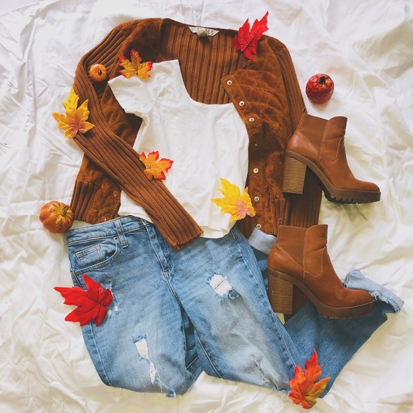 🍁Fall Mystery Box Bundle! 🍂 - Picture 4 of 9